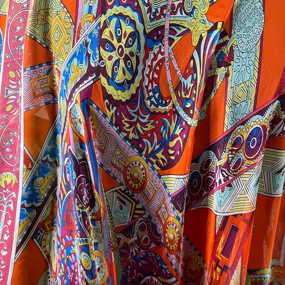 Hermès Paris Le Songe De La Licorne Silk Shawl Wrap Scarf.🧣🍂🍁 - Picture 3 of 16